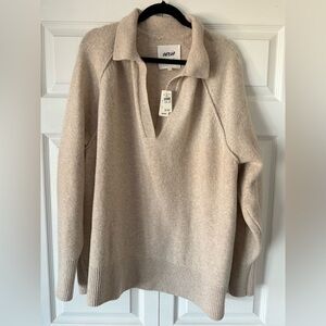 Aerie Women's Beige V-Neck Sweater